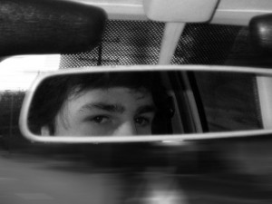 driver-glance-1467600